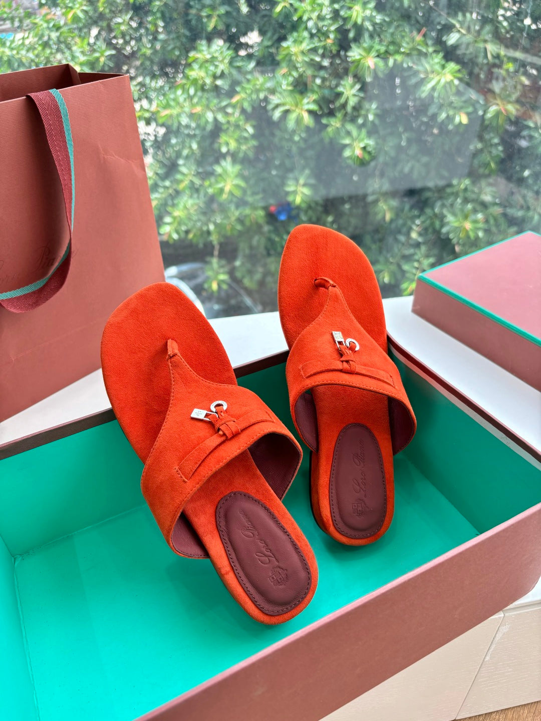 LP THONG SANDALS 25S IN ORANGE SUEDE - 35
