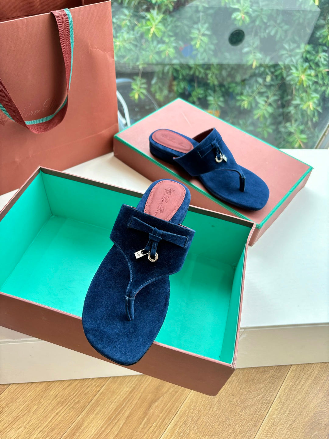 LP THONG SANDALS 25S IN MIDNIGHT BLUE SUEDE - 35