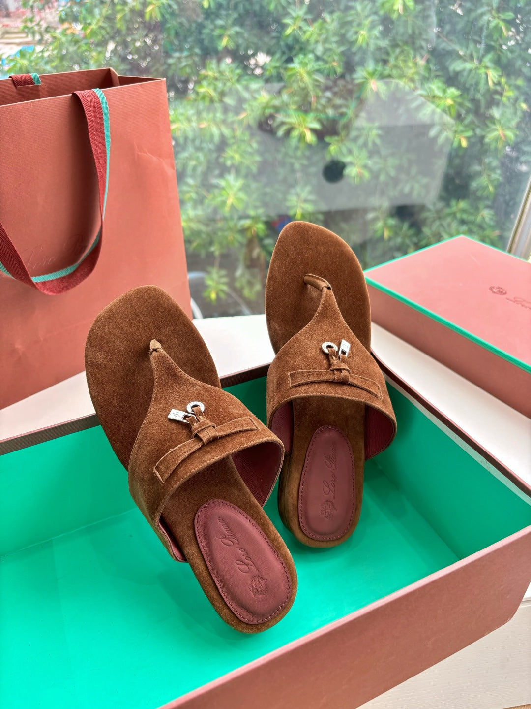 LP THONG SANDALS 25S IN BROWN SUEDE - 35