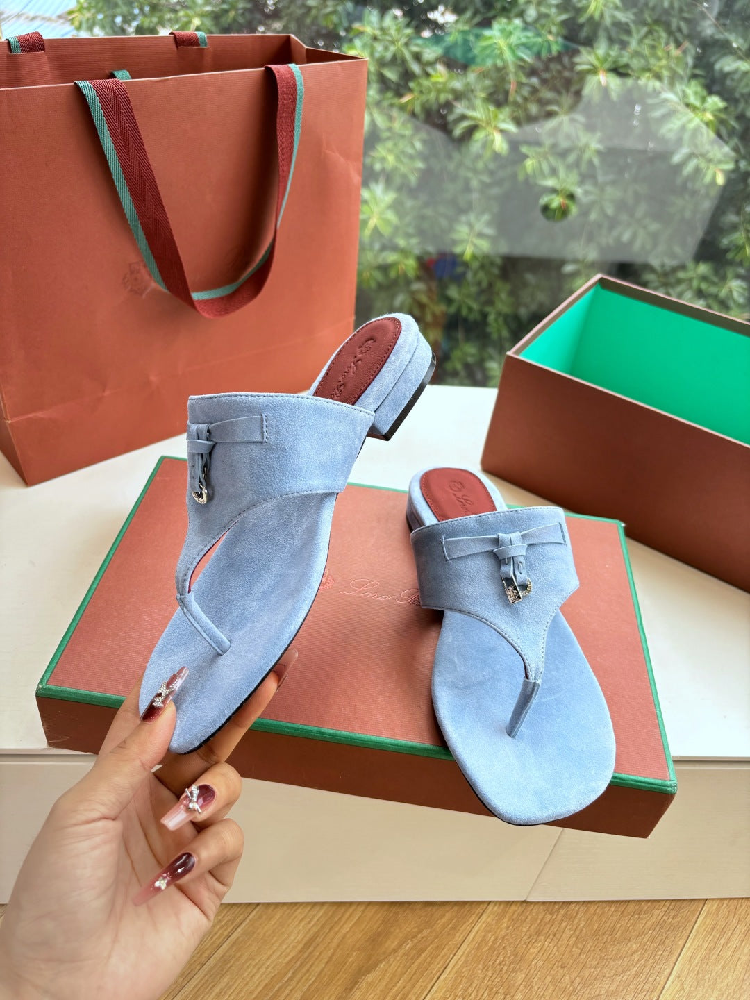 LP THONG SANDALS 25S IN SKY BLUE SUEDE - 35