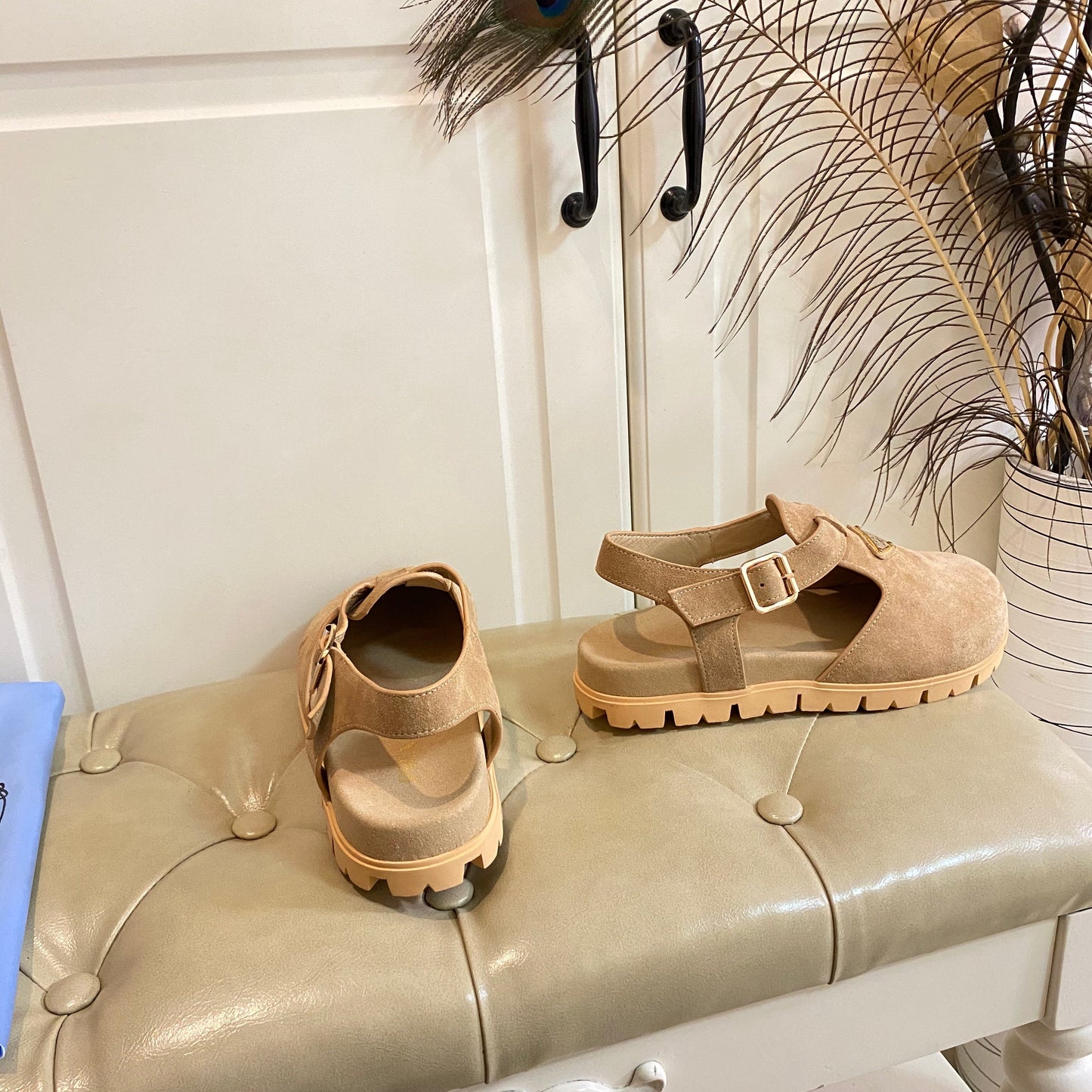RUBBER SOLE SANDALS IN DARK BEIGE SUEDE - 35