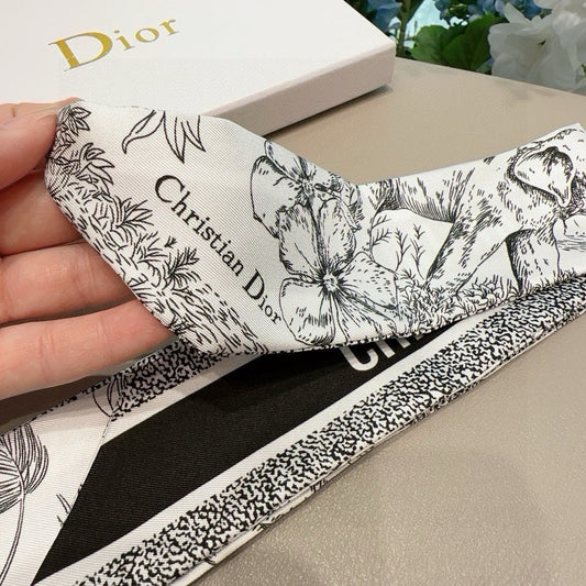 DIOR TWILLY 100 СМ З ШОВКУ 714373
