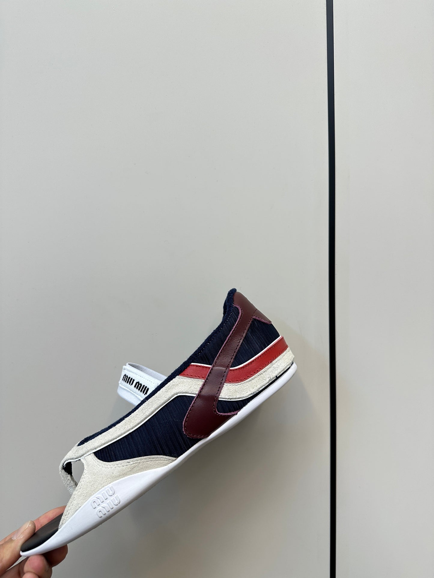 THONG SANDALS IN WHITE SUEDE MIX NAVY TECH FABRIC - 35