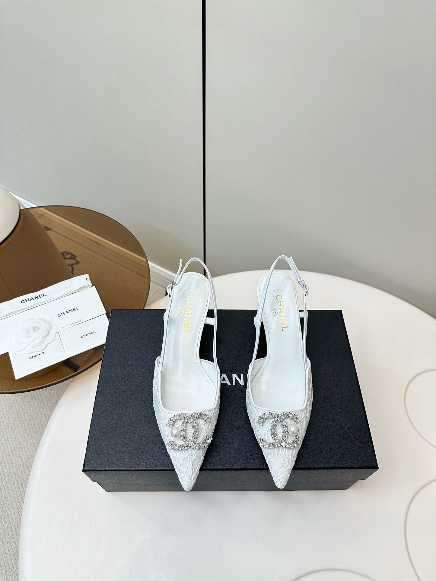 CC SLINGBACK 25S IN WHITE LACE FABRIC WITH SILVER HARDWARE - 35