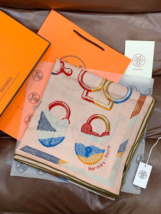 HERMES 25S SCARF 137 IN SILK CASHMERE 991691