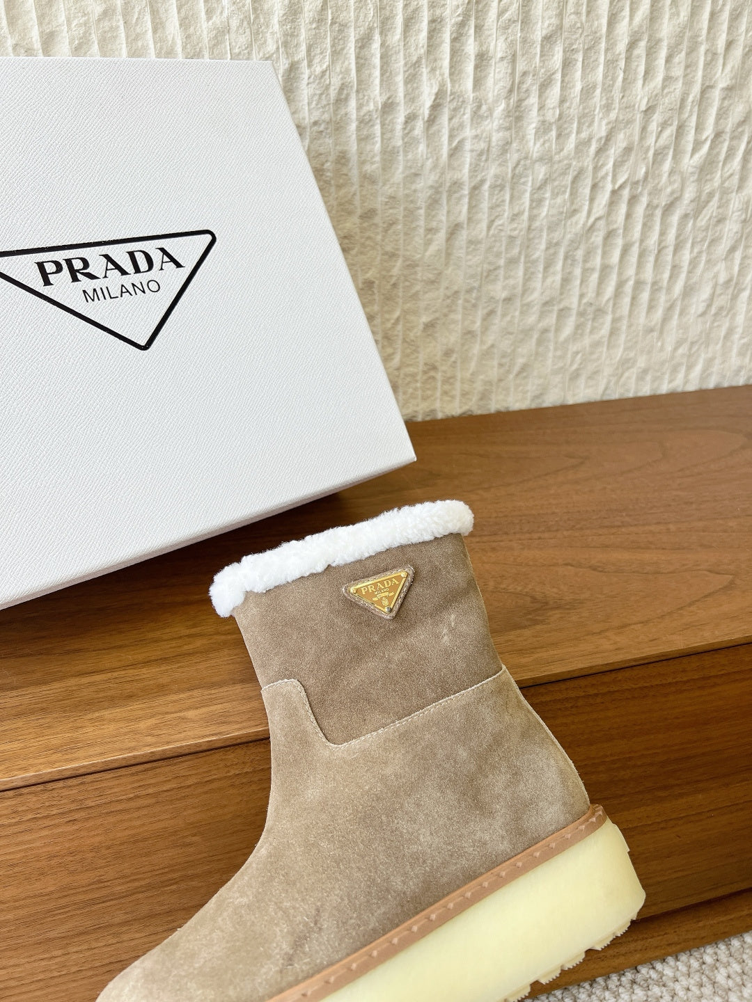 PRADA 25S ANKLE BOOTS 40 MM IN TAUPE BROWN SUEDE SHEARLING-LINED - 35