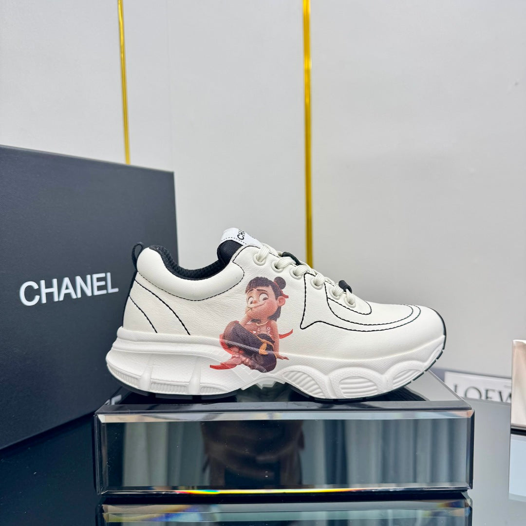 TRAINERS SNEAKER IN WHITE CALFSKIN WITH STICKER 238623 - 35
