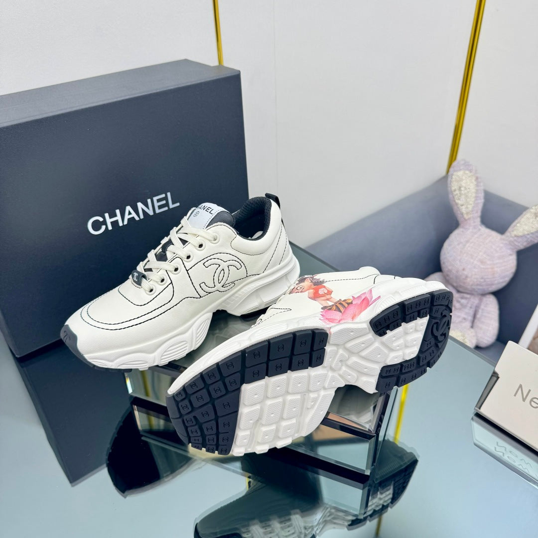 TRAINERS SNEAKER IN WHITE CALFSKIN WITH STICKER 238624 - 35