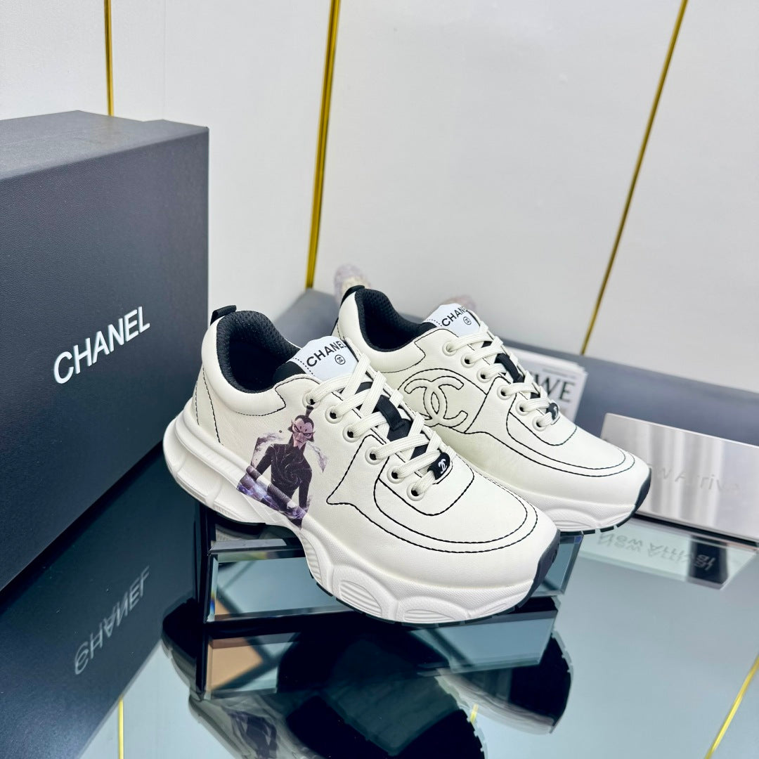 TRAINERS SNEAKER IN WHITE CALFSKIN WITH STICKER 238625 - 35