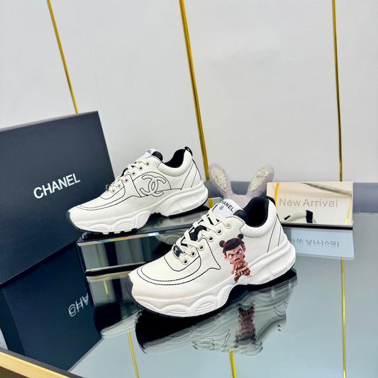 TRAINERS SNEAKER IN WHITE CALFSKIN WITH STICKER 238629 - 35
