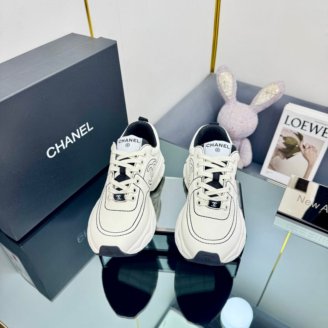 TRAINERS SNEAKER IN WHITE CALFSKIN WITH STICKER 238629 - 35