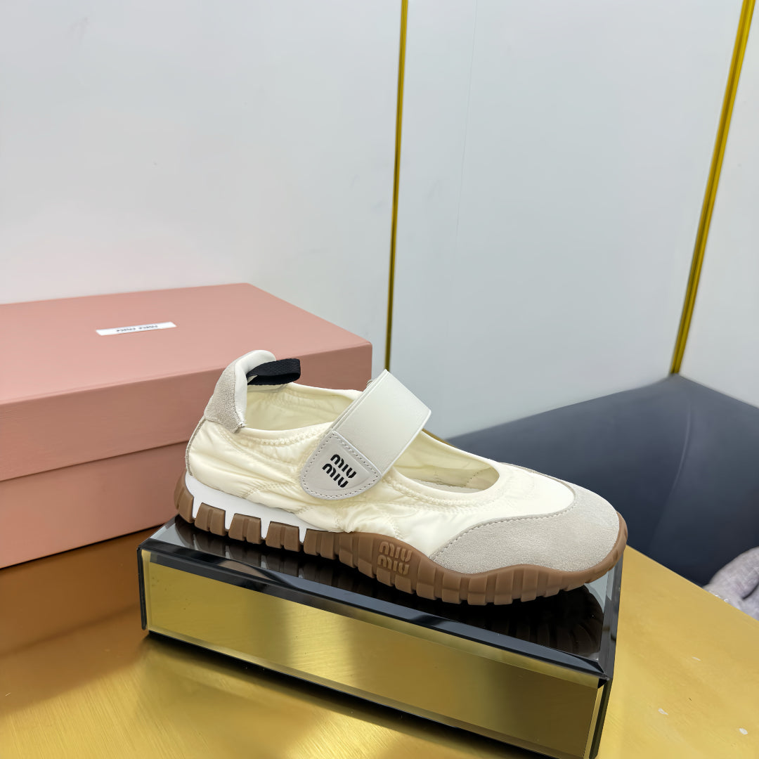 BALLERINAS SHOES IN OFF WHITE TYRE TECHNICAL FABRIC AND GREY SUEDE - 35