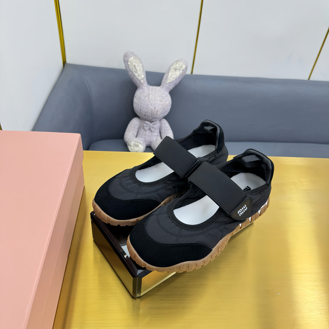 BALLERINAS SHOES IN BLACK TYRE TECHNICAL FABRIC AND SUEDE - 35