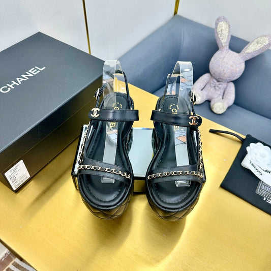 CC WEDGE SANDALS 25S IN BLACK CALFSKIN WITH GOLD HARDWARE - 35
