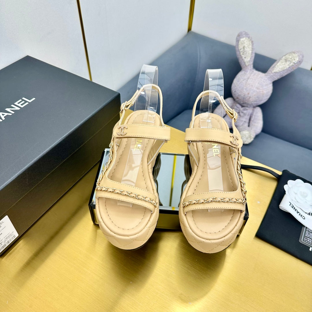 CC WEDGE SANDALS 25S IN BEIGE CALFSKIN WITH GOLD HARDWARE - 35