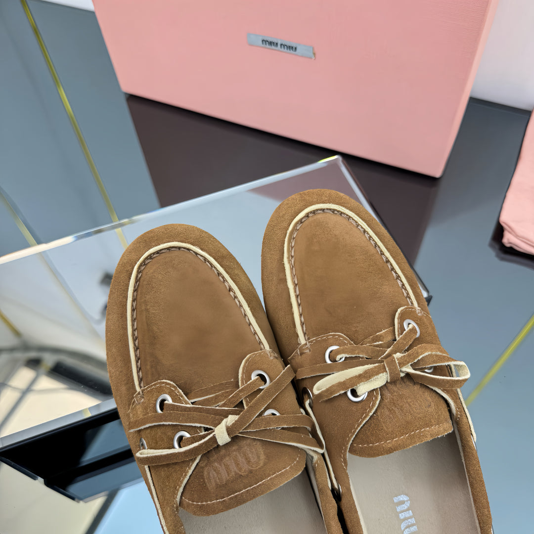 BOAT SHOES IN DARK BEIGE SUEDE - 35