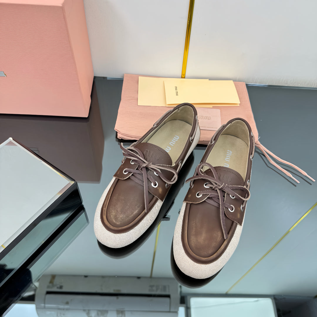 BOAT SHOES IN BROWN CALFSKIN AND BEIGE CANVAS - 35