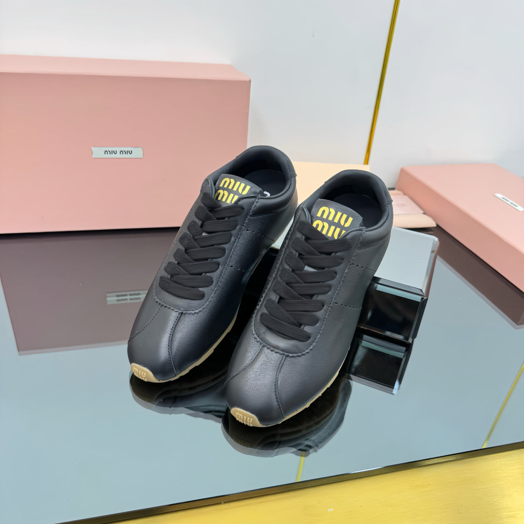 PLUME NAPPA SNEAKERS IN BLACK CALFSKIN - 34