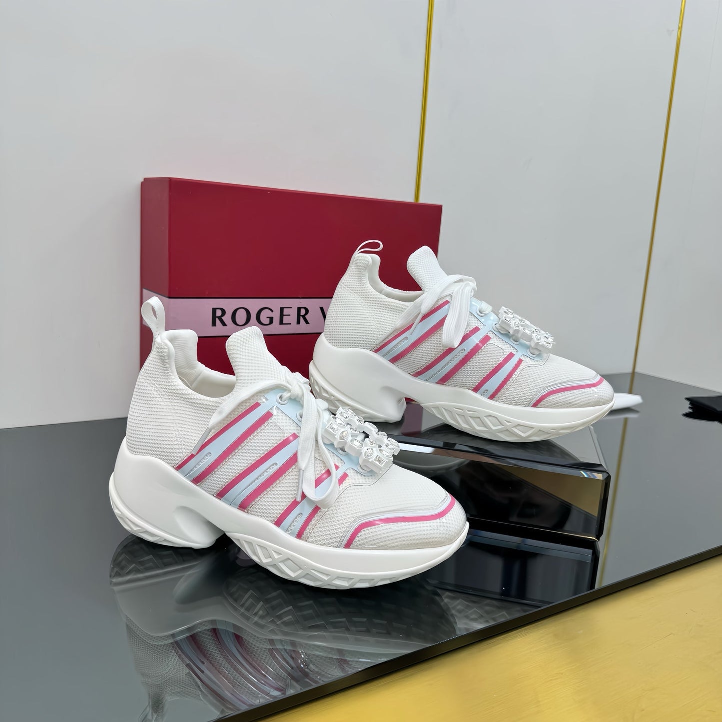 VIV' RUN SNEAKERS IN WHITE TECHNICAL FABRIC WITH PINK AND LIGHT BLUE CALFSKIN - 35