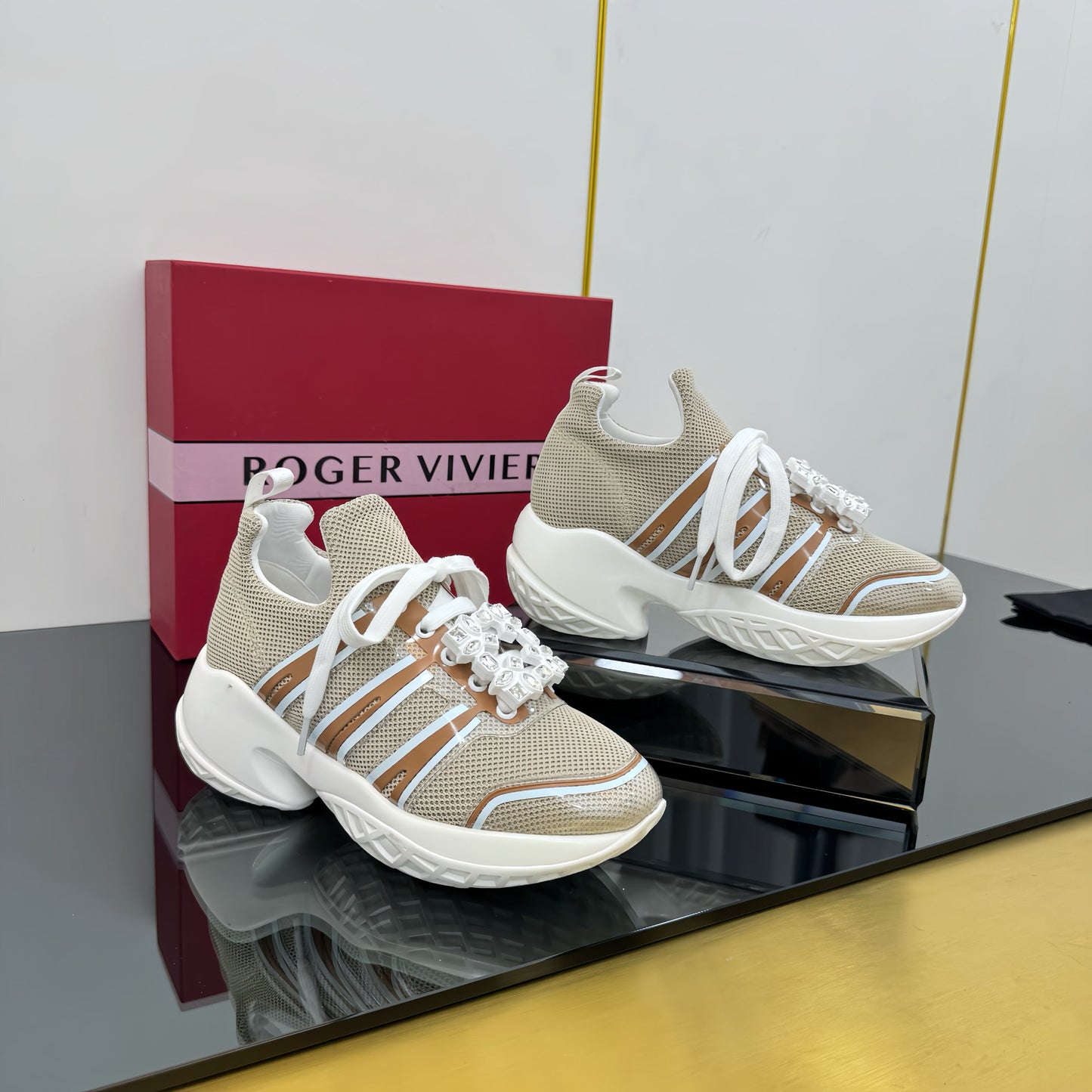 VIV' RUN SNEAKERS IN BEIGE TECHNICAL FABRIC WITH BROWN AND WHITE CALFSKIN - 35