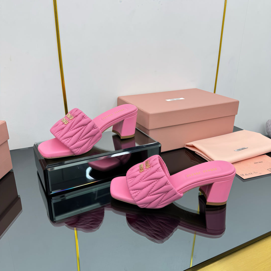 MATELASSÉ SLIDES PUMP IN PINK CALFSKIN - 35