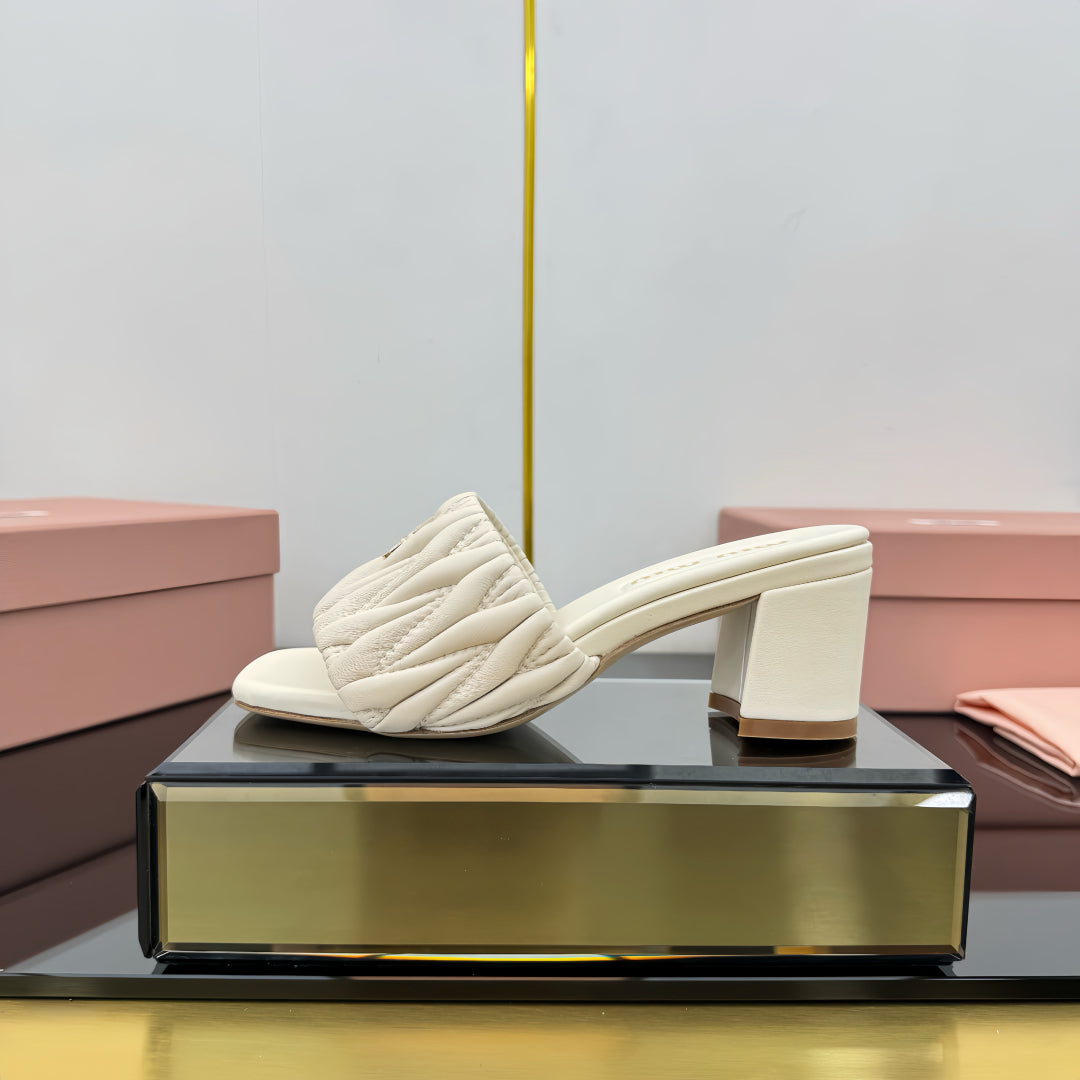 MATELASSÉ SLIDES PUMP IN OFF WHITE CALFSKIN - 35
