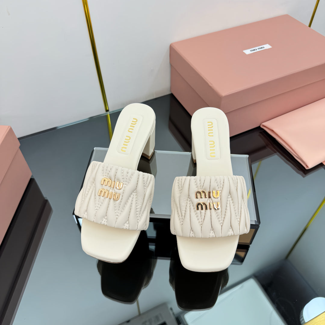 MATELASSÉ SLIDES PUMP IN OFF WHITE CALFSKIN - 35