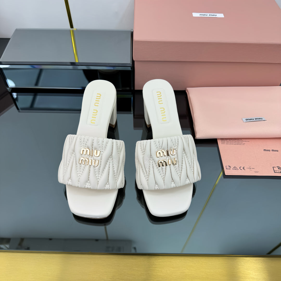 MATELASSÉ SLIDES PUMP IN OFF WHITE CALFSKIN - 35