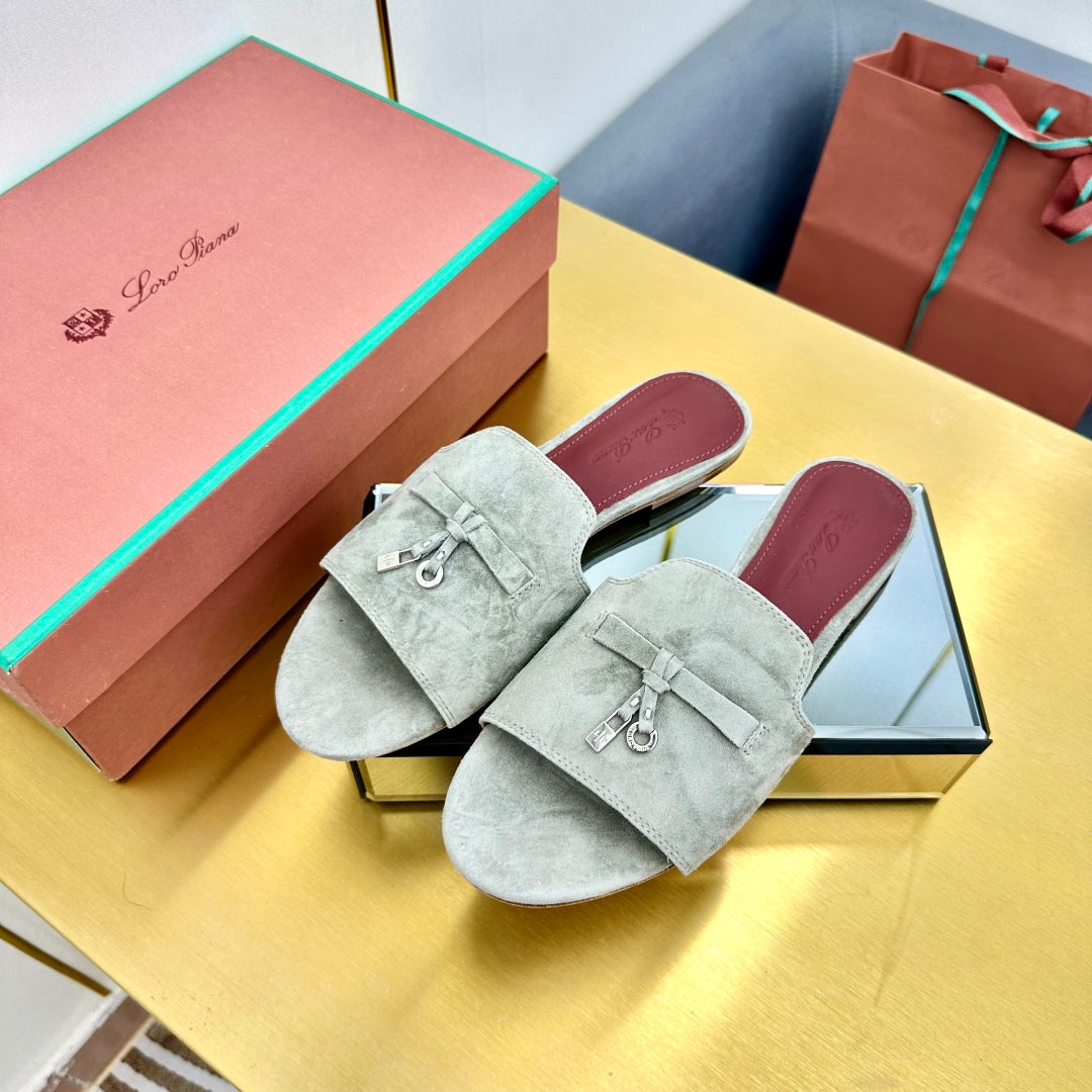 LP SANDALS 25S IN FOG GRAY SUEDE WITH SILVER HARDWARE - 33