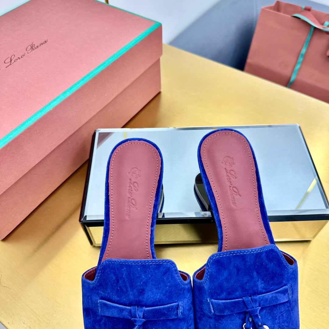 LP SANDALS 25S IN NAVY BLUE SUEDE WITH SILVER HARDWARE - 33