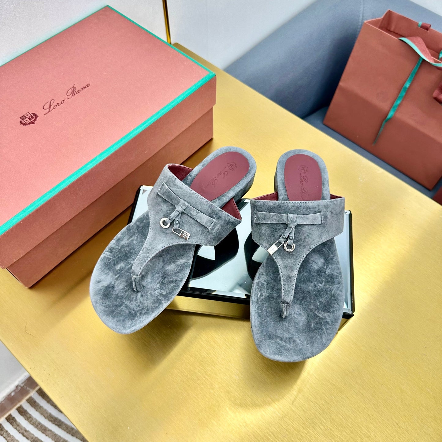 FLIP FLOPS IN DARK GRAY SUEDE AND HARDWARE SILVER - 34