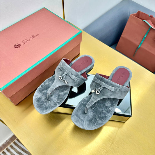 FLIP FLOPS IN DARK GRAY SUEDE AND HARDWARE SILVER - 34