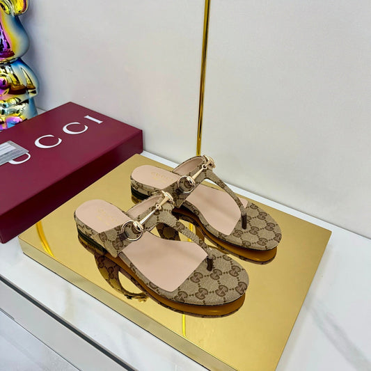 GG THONG SANDALS 25S IN DARK BEIGE LAMBSKIN MIX CANVAS WITH GOLD HARDWARE - 35