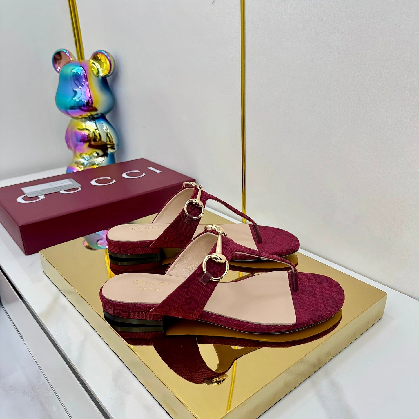 THONG SANDALS IN RED FABRIC PRINTED LOGO WITH GOLD HARDWARE - 35