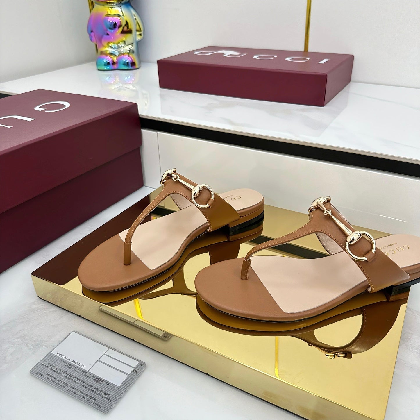 THONG SANDALS IN BROWN LAMBSKIN WITH GOLD HARDWARE - 35