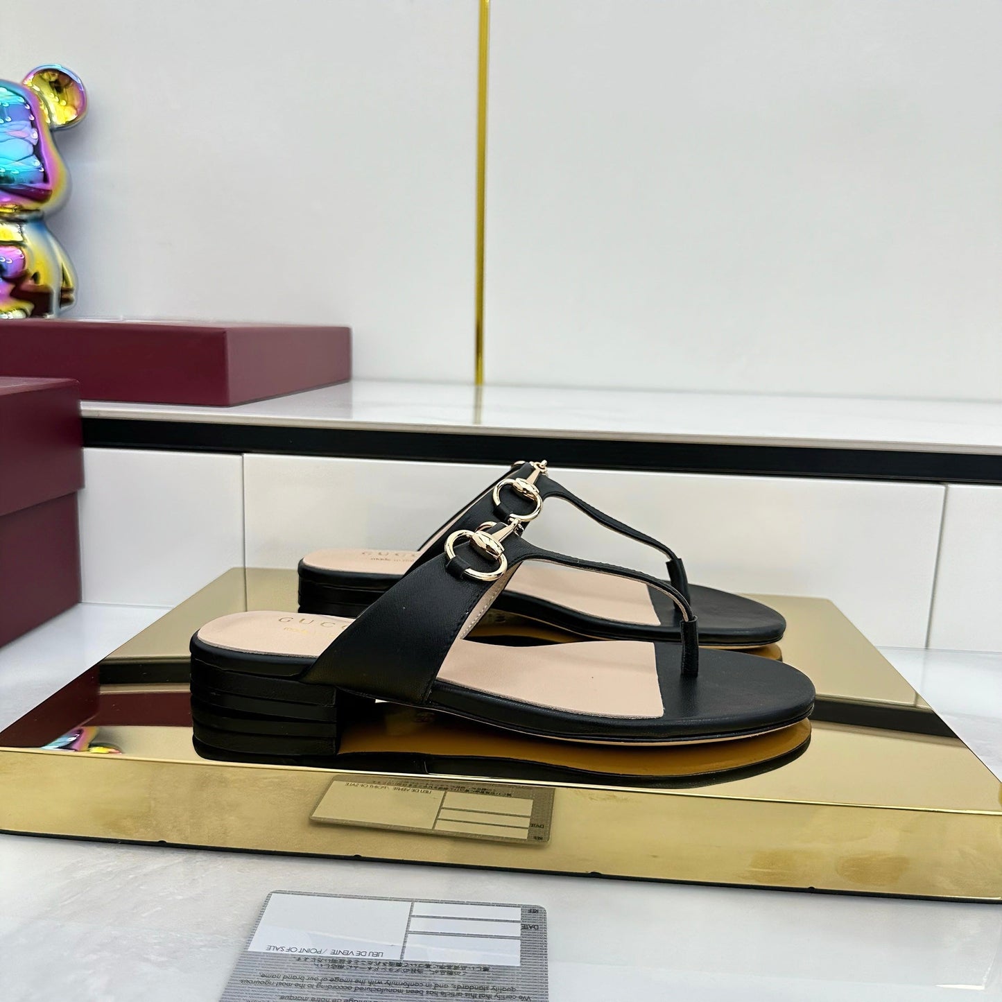 THONG SANDALS IN BLACK LAMBSKIN WITH GOLD HARDWARE - 35