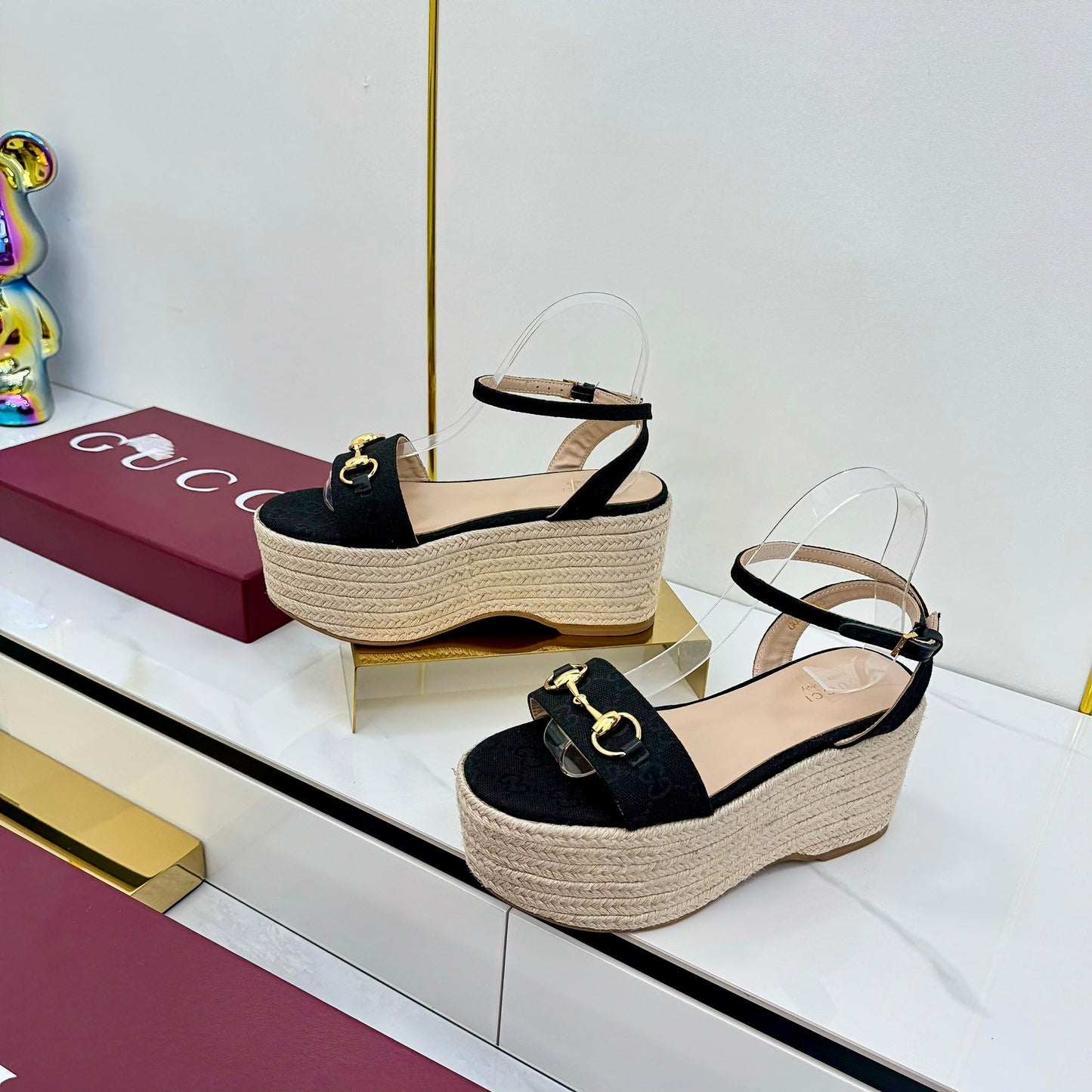 GG HIGH WEDGE SANDALS IN BLACK FABRIC AND RAFFIA WITH GOLD HARDWARE - 36