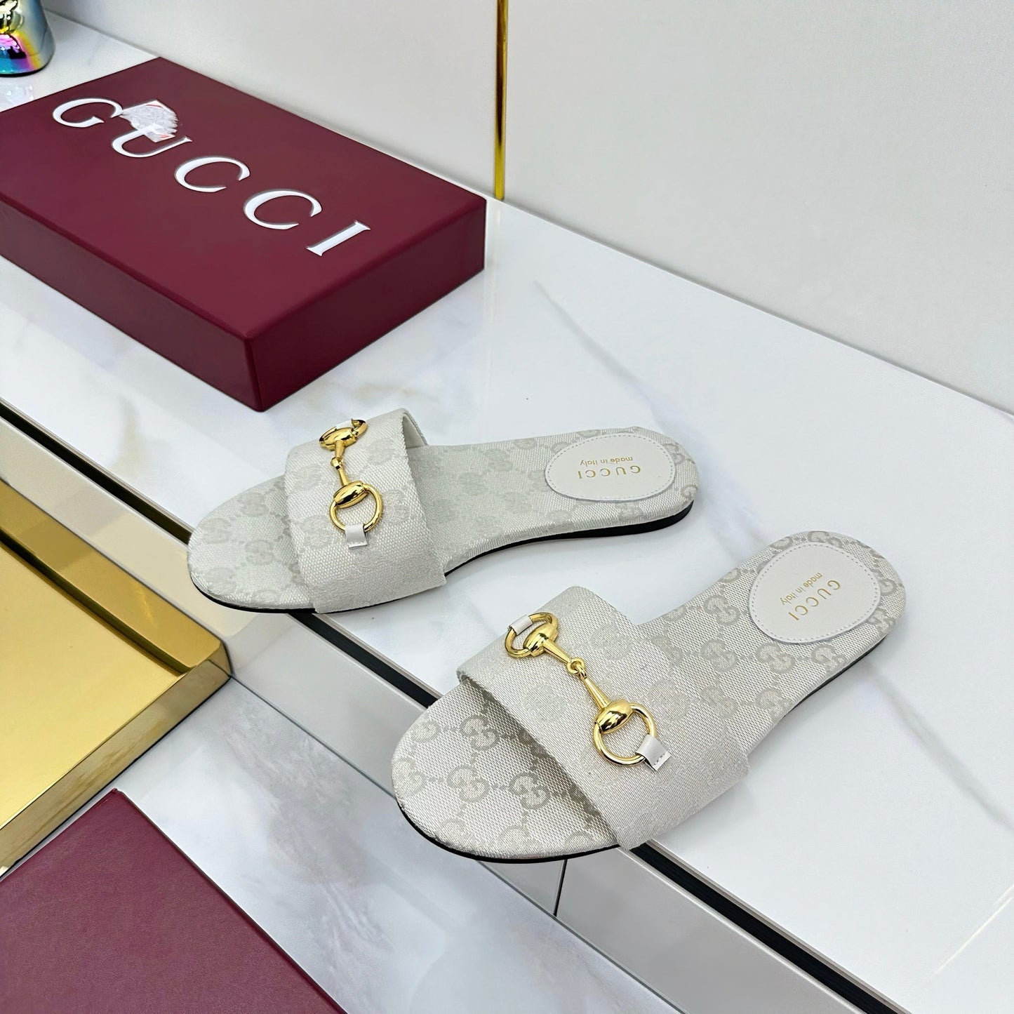 GG SLIDES IN IVORY WITH GOLD HARDWARE - 36