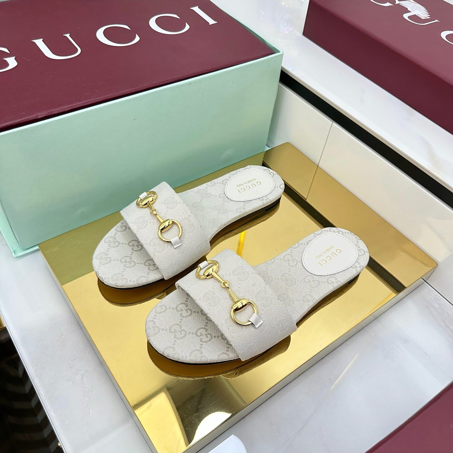 GG SLIDES IN IVORY WITH GOLD HARDWARE - 36