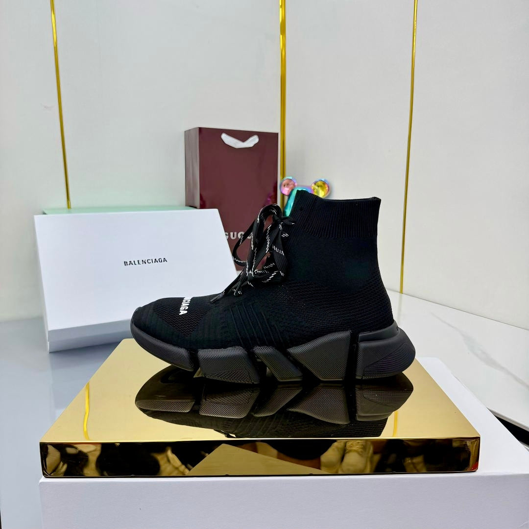 BALENCIAGA 25S SPEED 2.0 LACE-UP SNEAKERS IN BLACK KNITTED STYLE 1 - 35