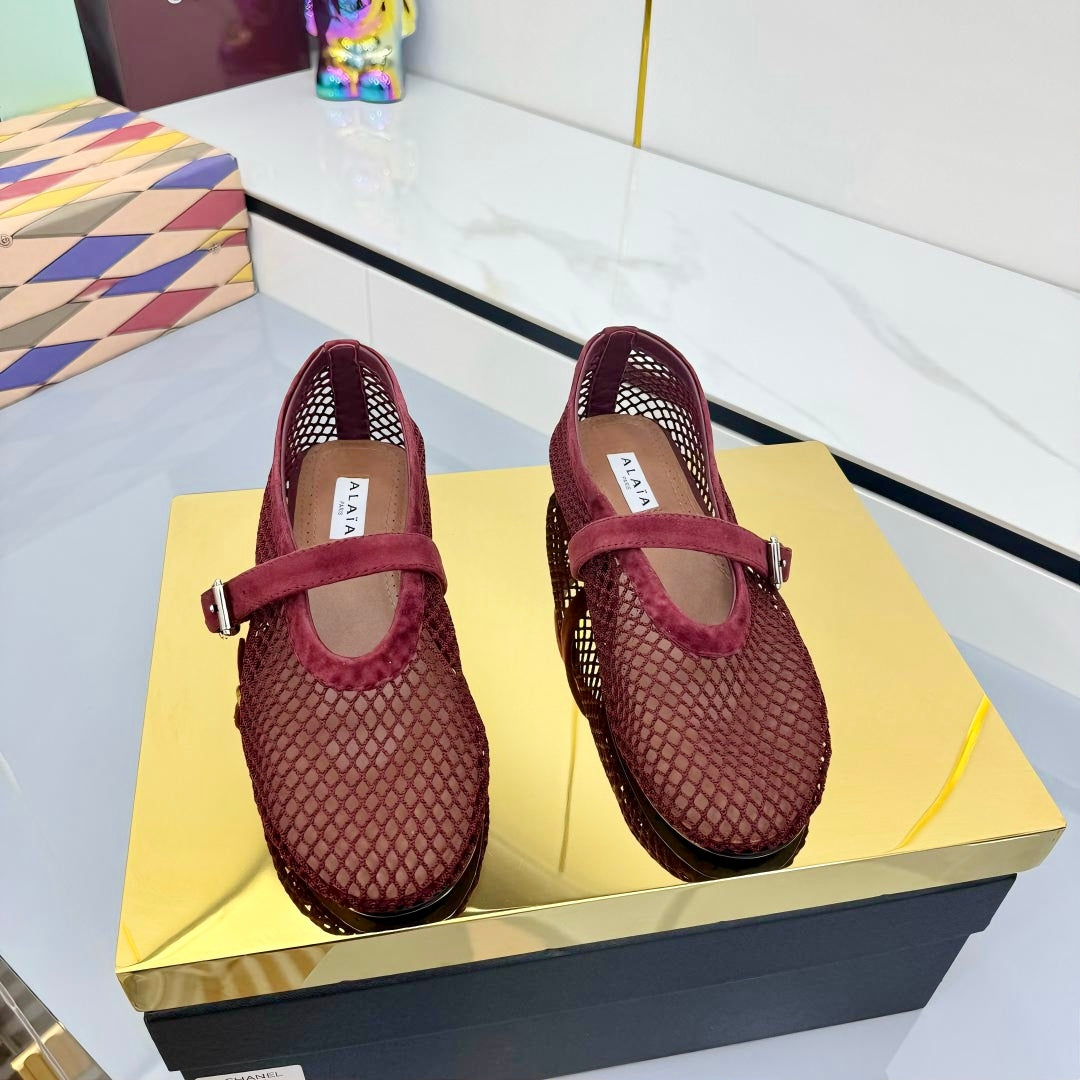ALAIA MARY JANE FLAT 25S IN DARK RED MESH SUEDE - 35