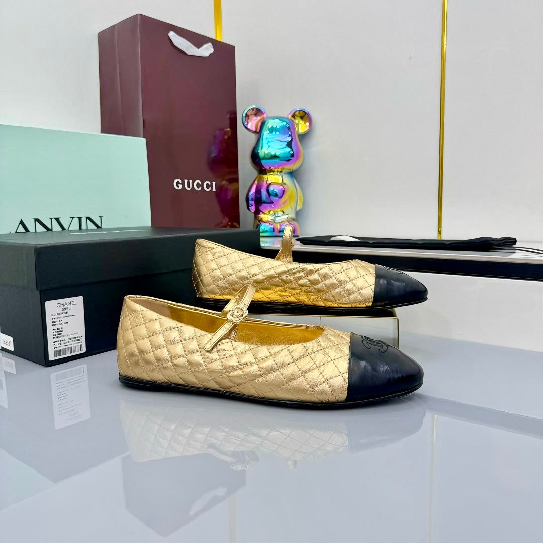 CC MARY JANE FLAT 25S IN GOLD LAMBSKIN EMBOSSED LOGO - 35