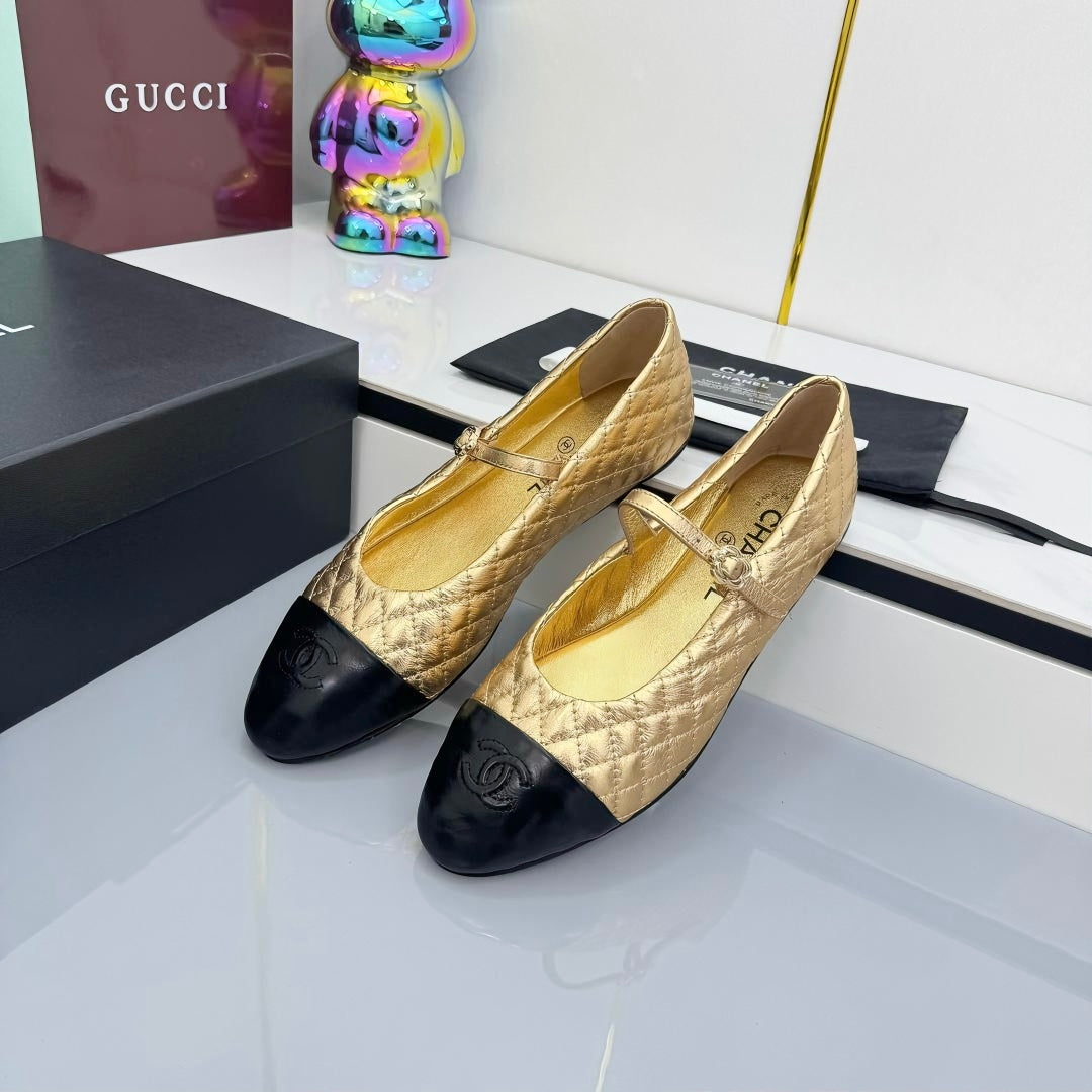 CC MARY JANE FLAT 25S IN GOLD LAMBSKIN EMBOSSED LOGO - 35