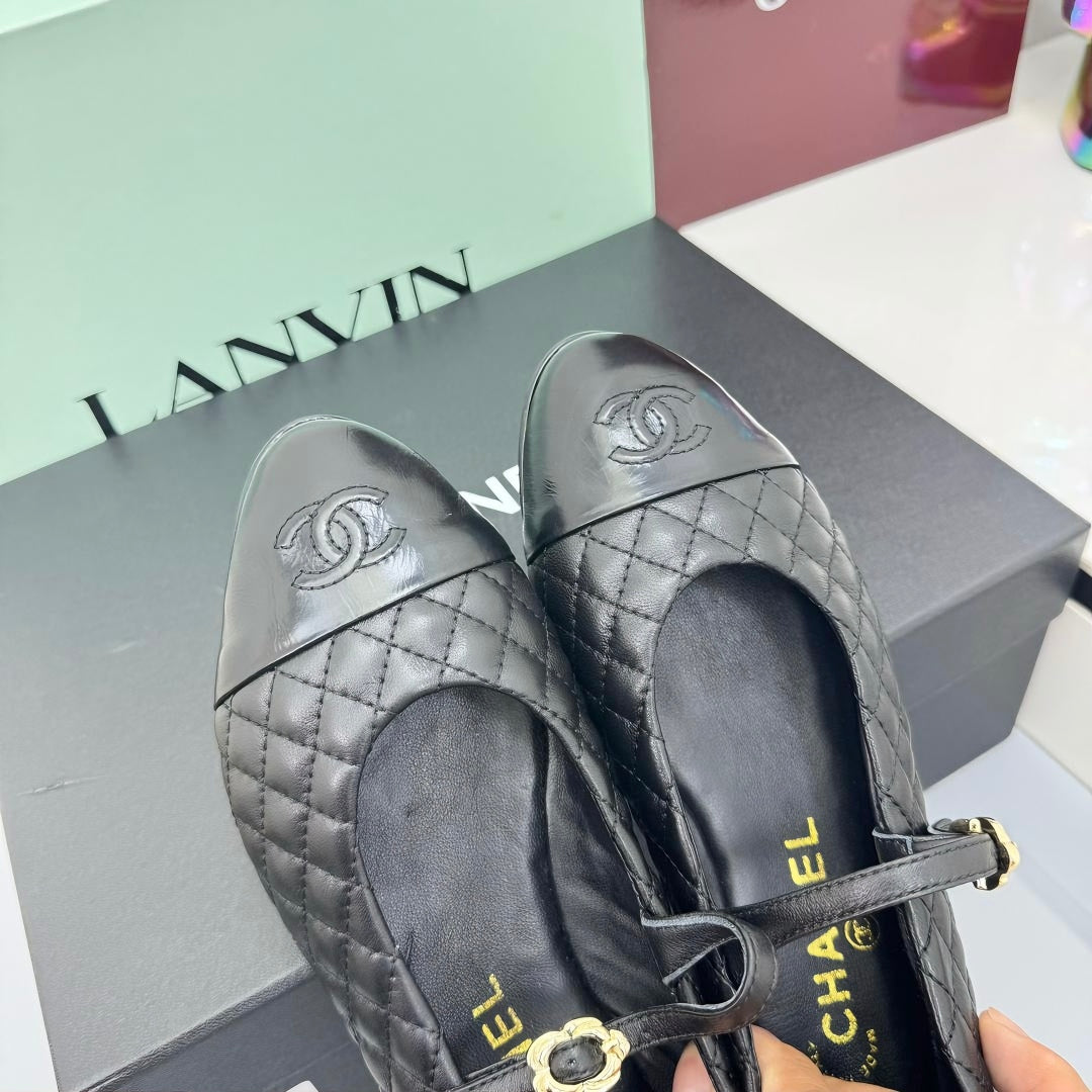 CC MARY JANE FLAT 25S IN BLACK LAMBSKIN EMBOSSED LOGO - 35
