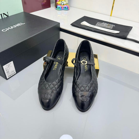 CC MARY JANE FLAT 25S IN BLACK LAMBSKIN EMBOSSED LOGO - 35