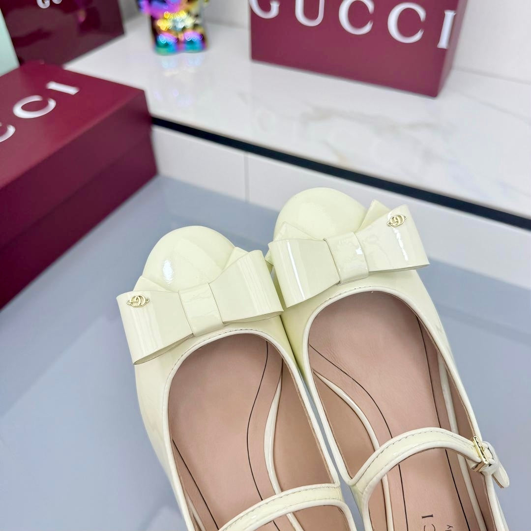 GG MARY JANE 25S IN LIGHT YELLOW LAMBSKIN WITH BOW - 35