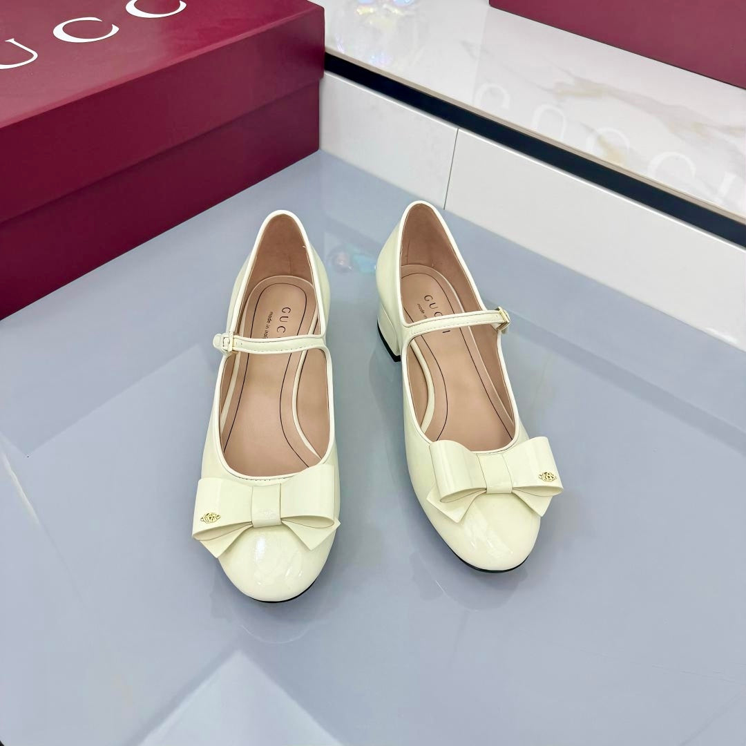 GG MARY JANE 25S IN LIGHT YELLOW LAMBSKIN WITH BOW - 35