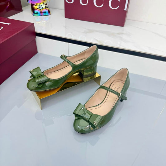 GG MARY JANE 25S IN MOSS GREEN LAMBSKIN WITH BOW - 35