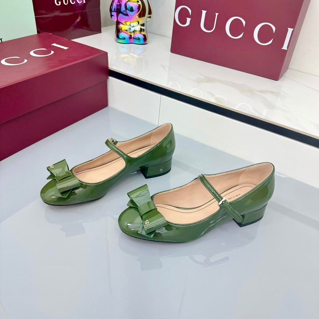 GG MARY JANE 25S IN MOSS GREEN LAMBSKIN WITH BOW - 35