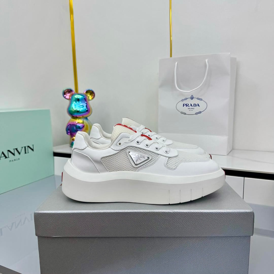 PRADA 25S SNEAKERS IN WHITE CALFSKIN - 35